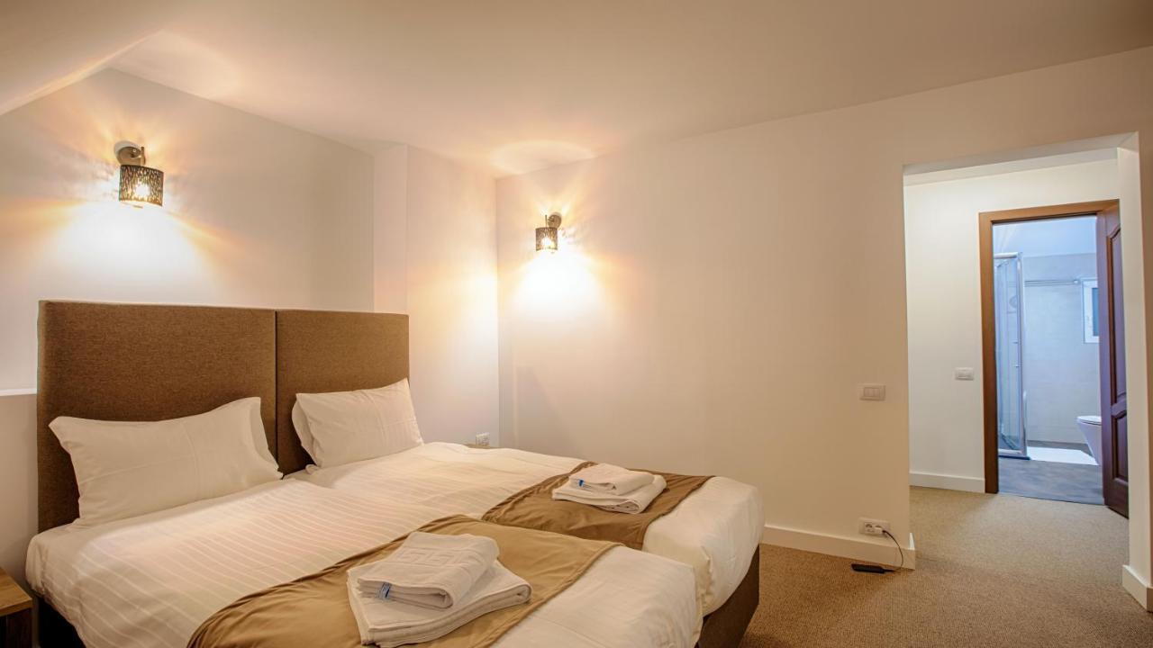 Mer Guest House B&B Брашов Экстерьер фото