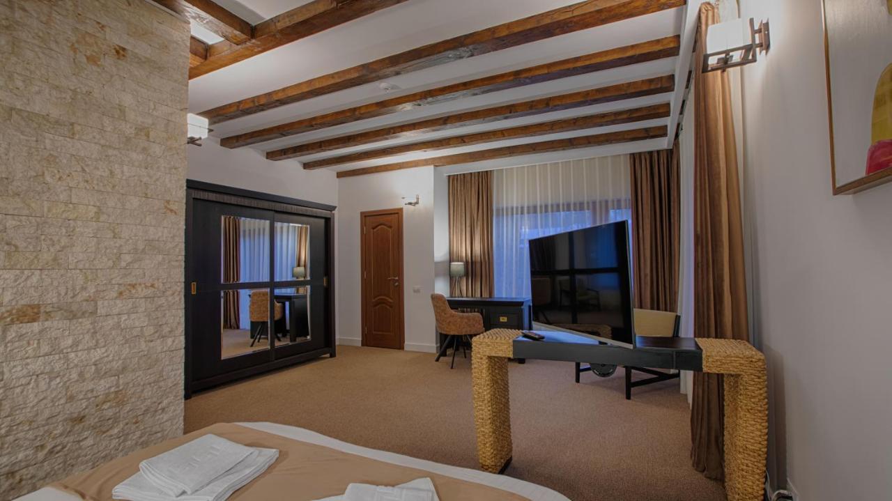 Mer Guest House B&B Брашов Экстерьер фото